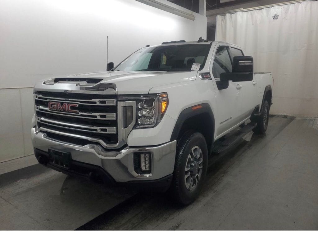 2023 GMC Sierra SLE 4WD Crew Cab Standard Box SRW's photo