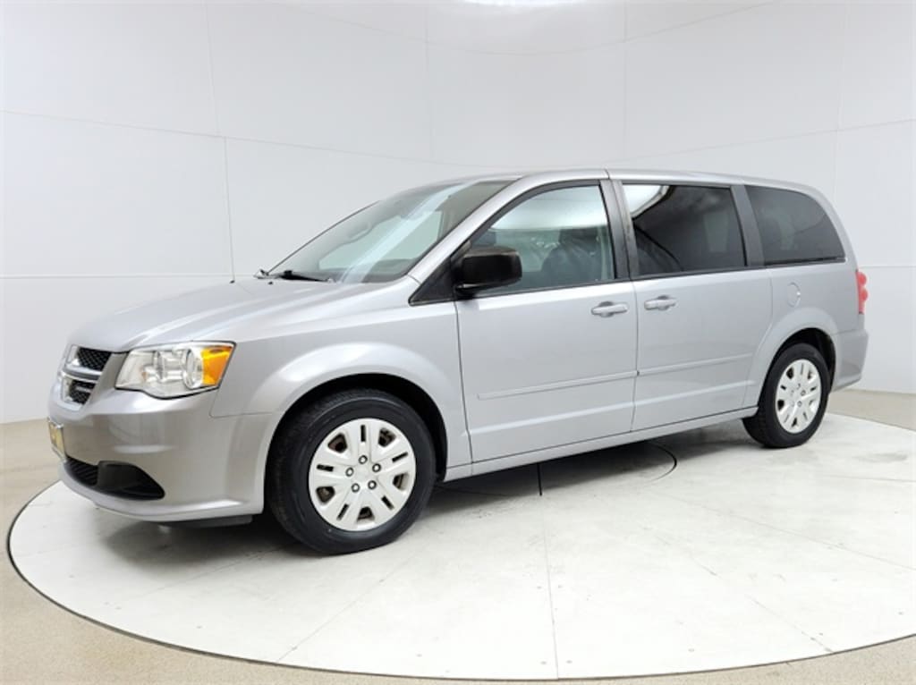 Used 2017 Dodge Grand Caravan SE Van