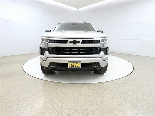 2022 Chevrolet Silverado 1500 RST photo 2