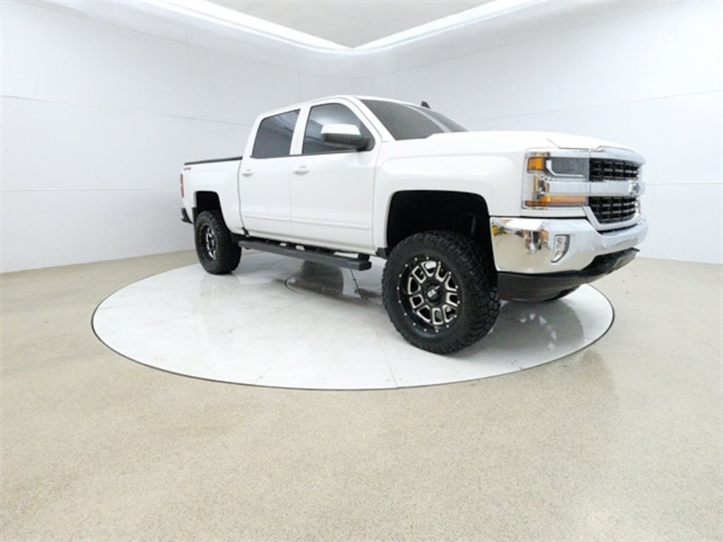 Used 2018 Chevrolet Silverado 1500 LT Truck Crew Cab