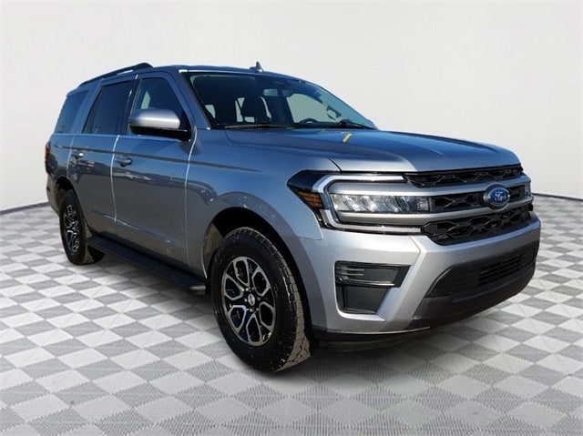 2024 Ford Expedition XLT's photo