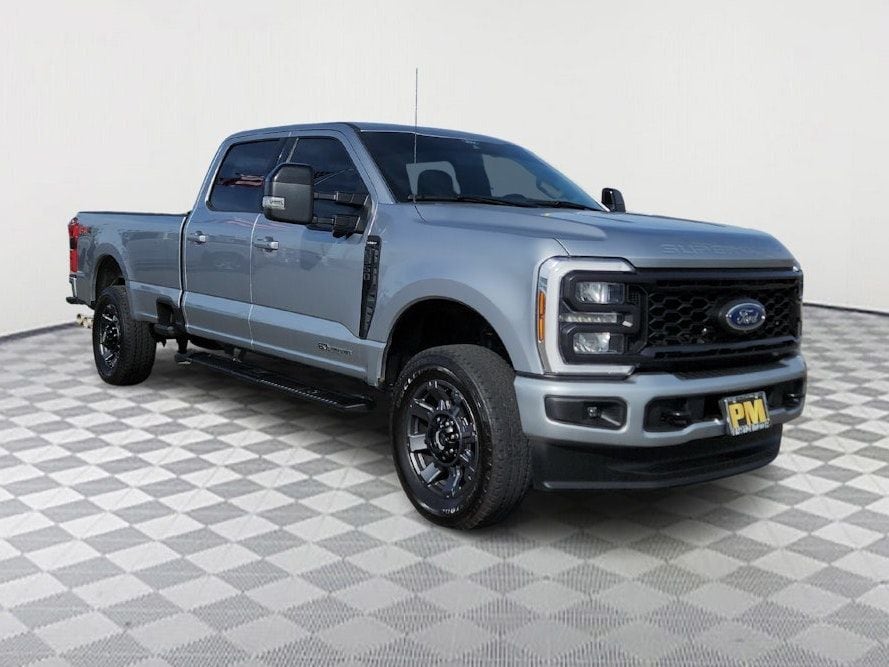 2024 Ford F-350 Lariat 4x4 Crew Cab 8' Box SRW's photo