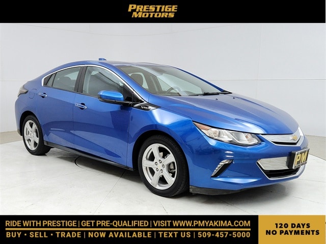 2017 Chevrolet Volt LT's photo