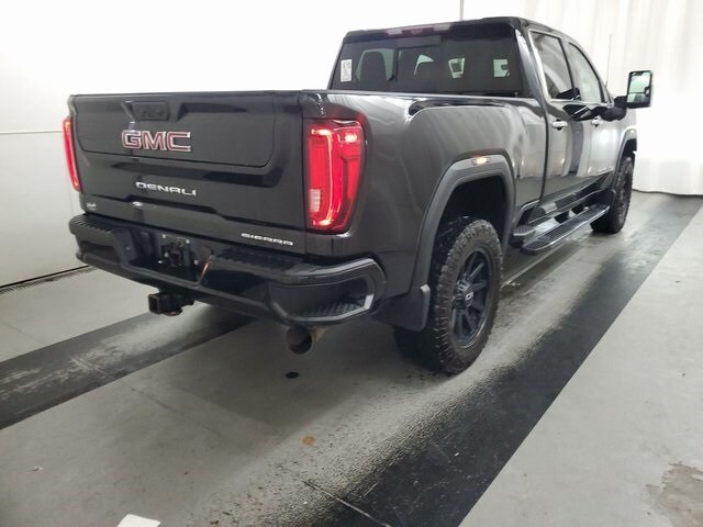 2021 Gmc Sierra 3500 HD Denali photo 3