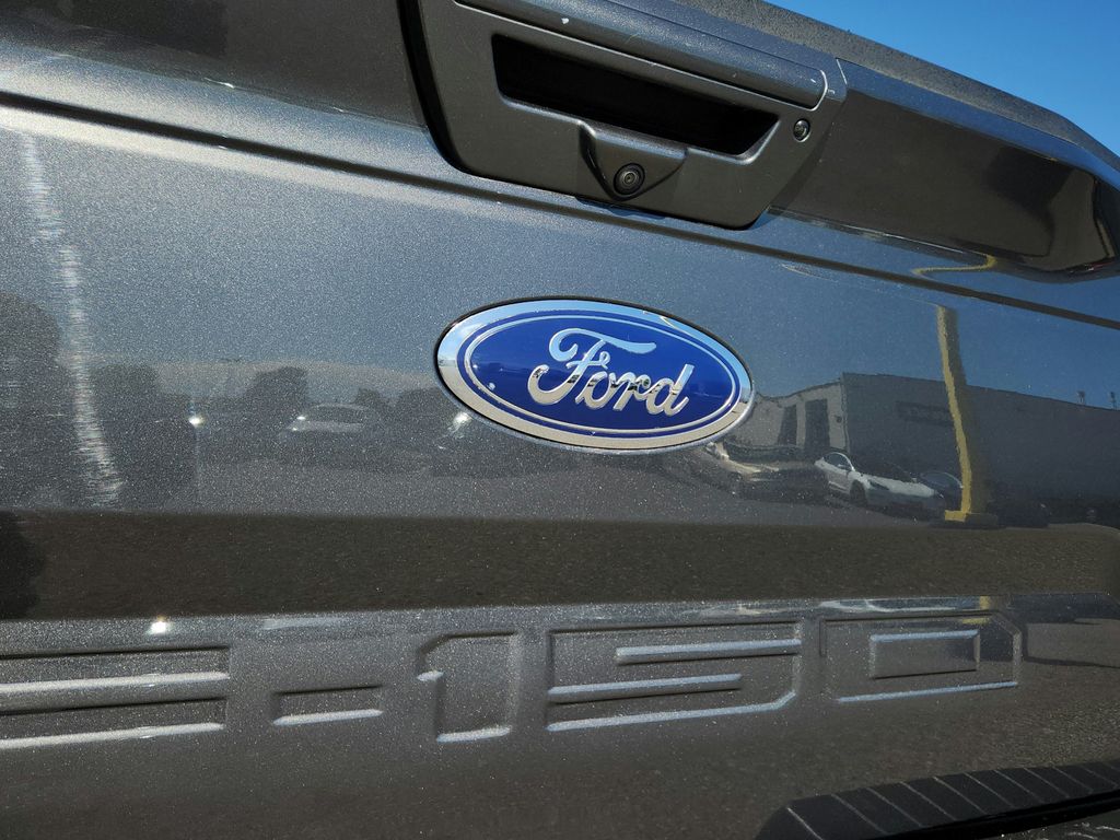 2019 Ford F-150 Lariat - Photo 12