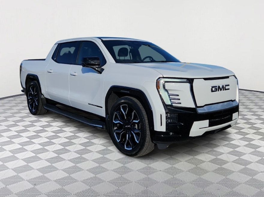2025 GMC Sierra Denali Extended Range Crew Cab e4WD's photo