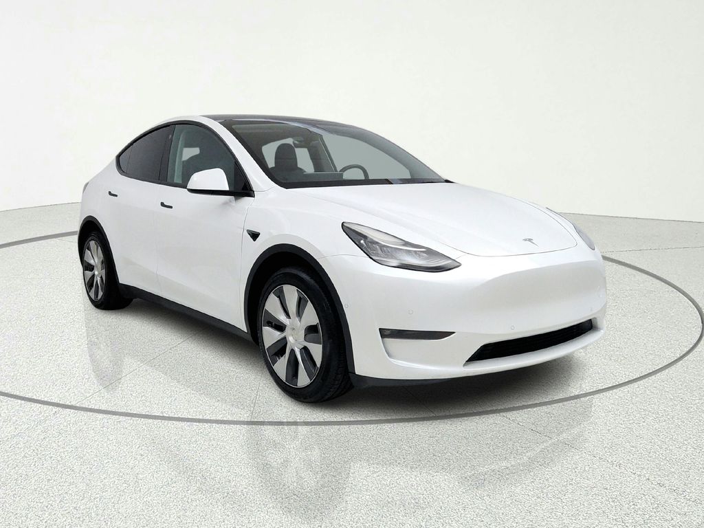 2022 Tesla Model Y Long Range Dual Motor All-Wheel Drive's photo
