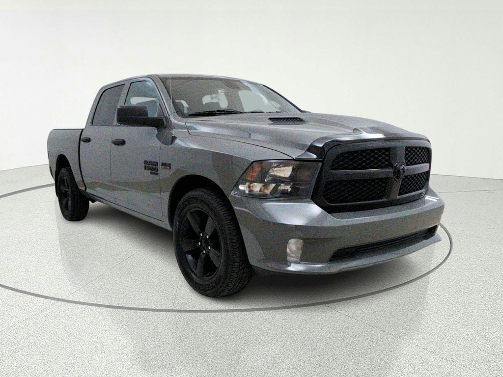 2022 RAM 1500 Classic Express Crew Cab 4x4 5'7's photo