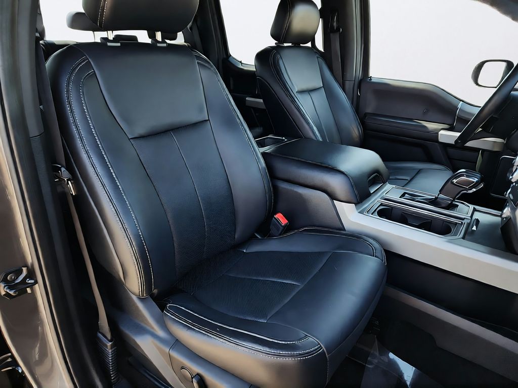 2019 Ford F-150 Lariat - Photo 29