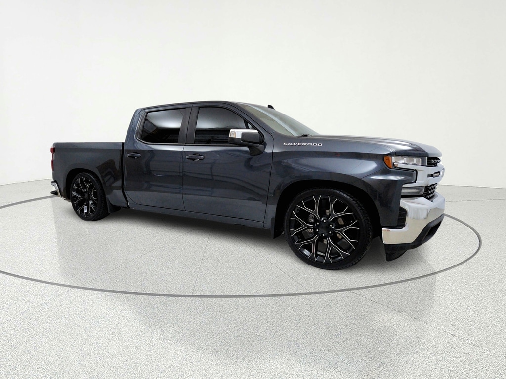 Used 2020 Chevrolet Silverado 1500 LT Truck Crew Cab