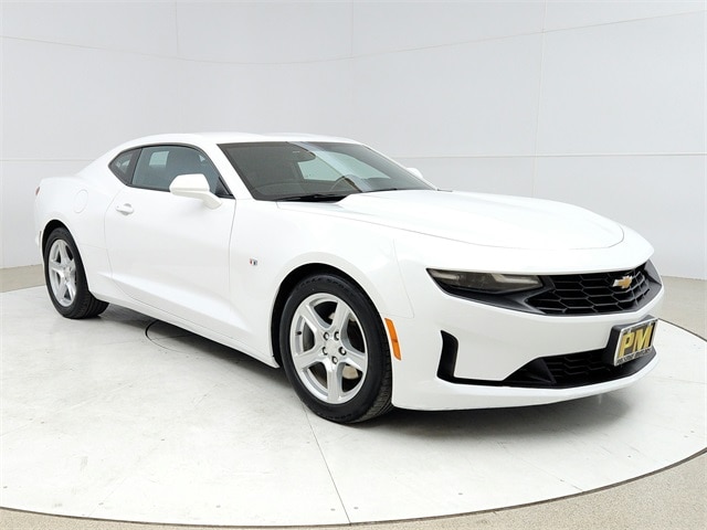2023 Chevrolet Camaro 1LT's photo