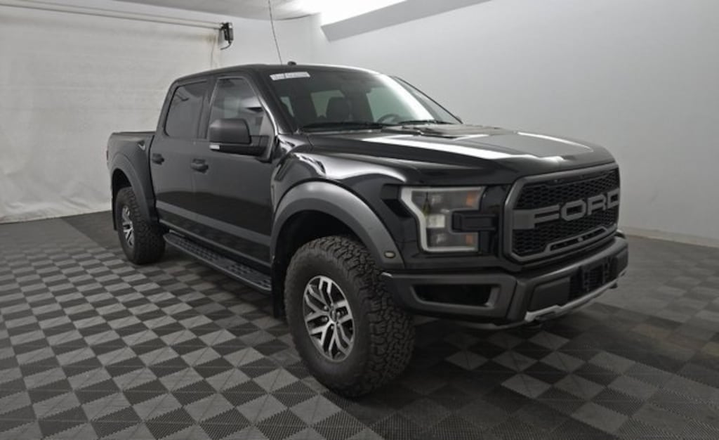 Used 2017 Ford F-150 Raptor Truck SuperCrew Cab