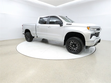 2022 Chevrolet Silverado 1500 RST Truck Crew Cab