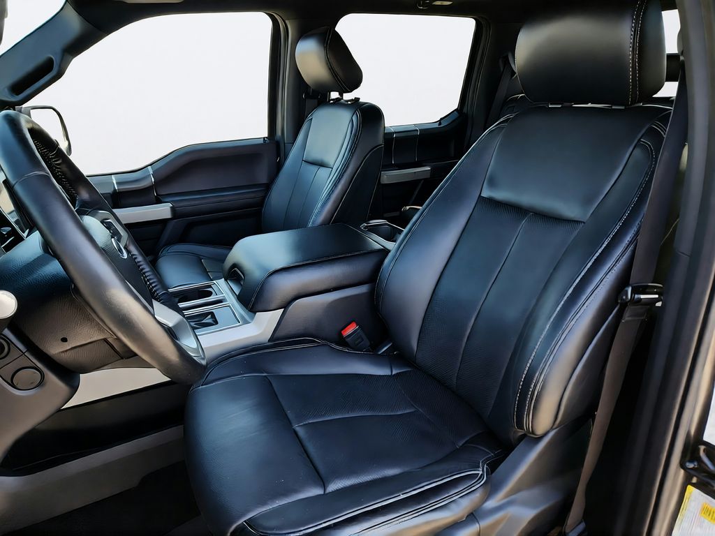 2019 Ford F-150 Lariat - Photo 18