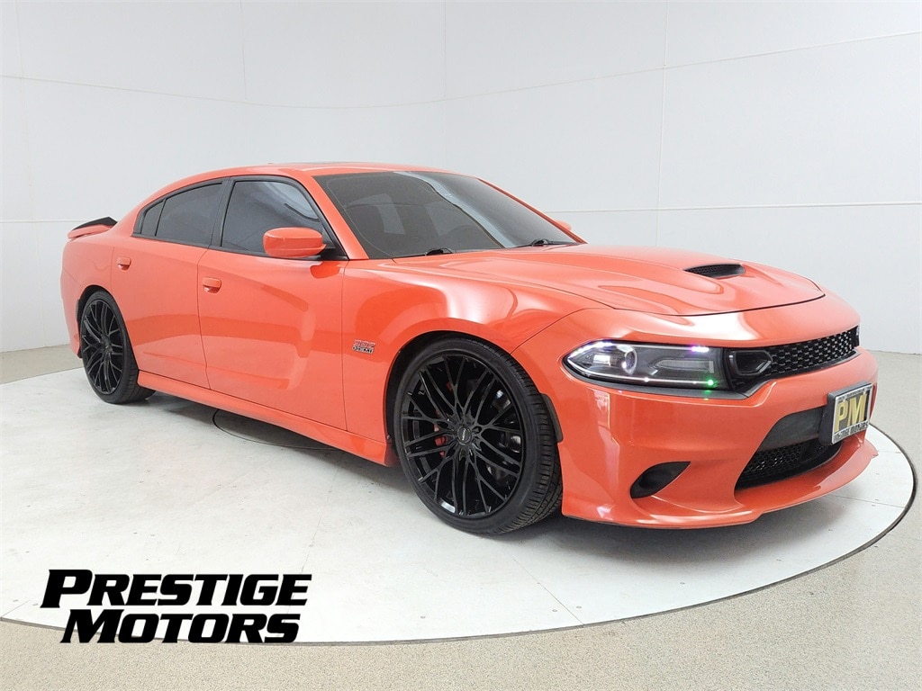 2016 Dodge Charger SRT 392