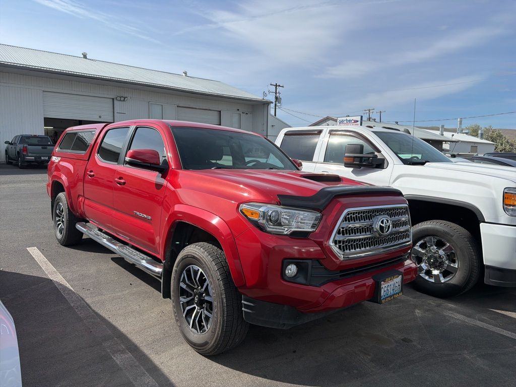 2017 Toyota Tacoma's photo