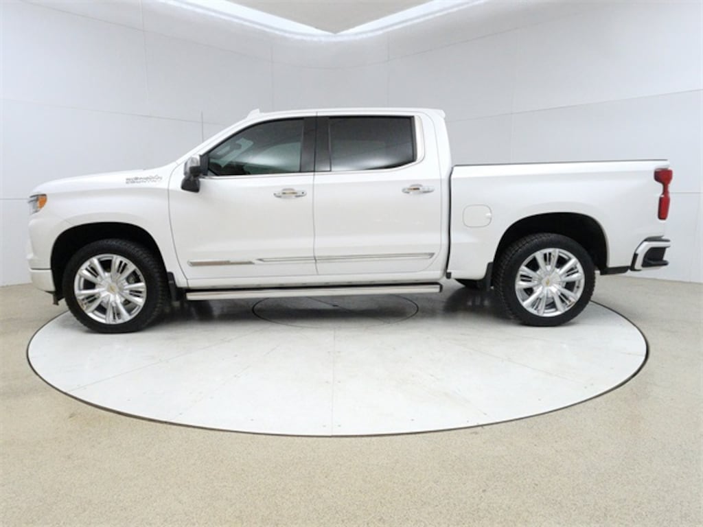 Used 2022 Chevrolet Silverado 1500 High Country Truck Crew Cab