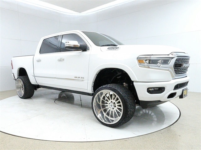 2022 RAM Ram 1500 Pickup Limited's photo
