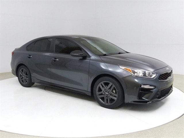 2021 Kia Forte GT-Line's photo