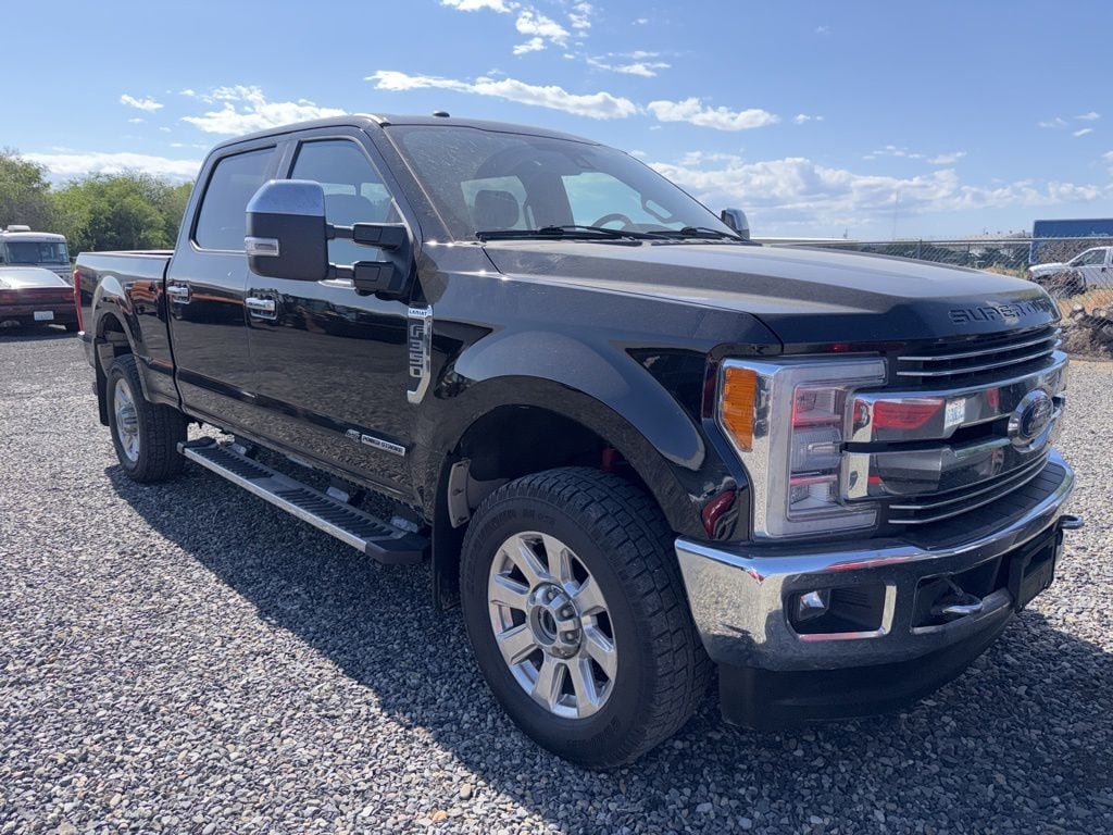 2017 Ford F-350 XL 4x4 Crew Cab 176 in SRW's photo