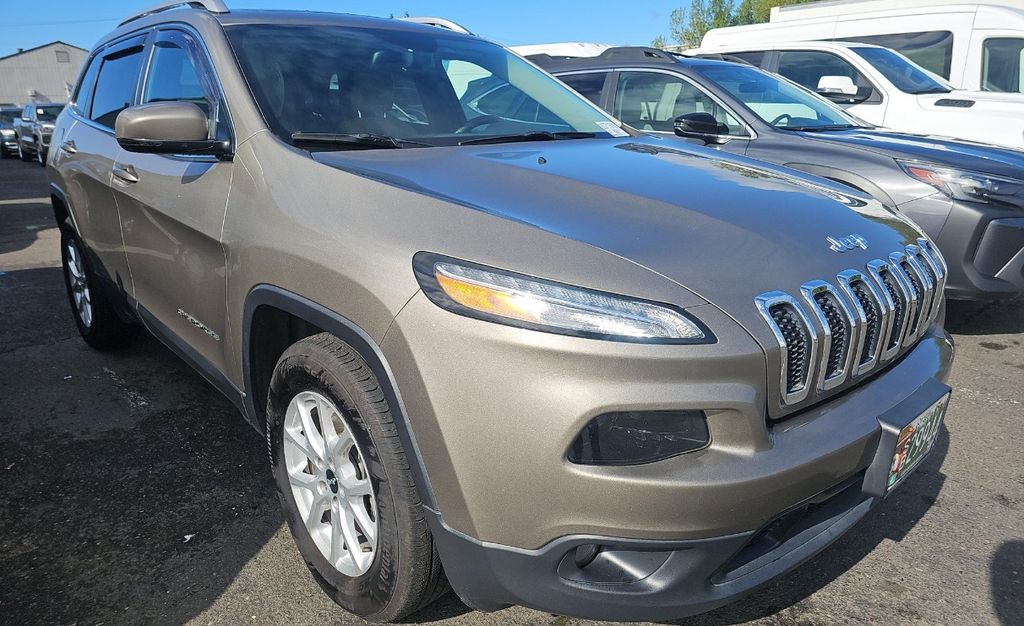 2017 Jeep Cherokee Latitude 4X4's photo