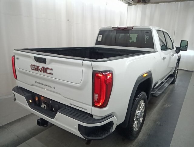 2021 Gmc Sierra 2500 HD Denali photo 3