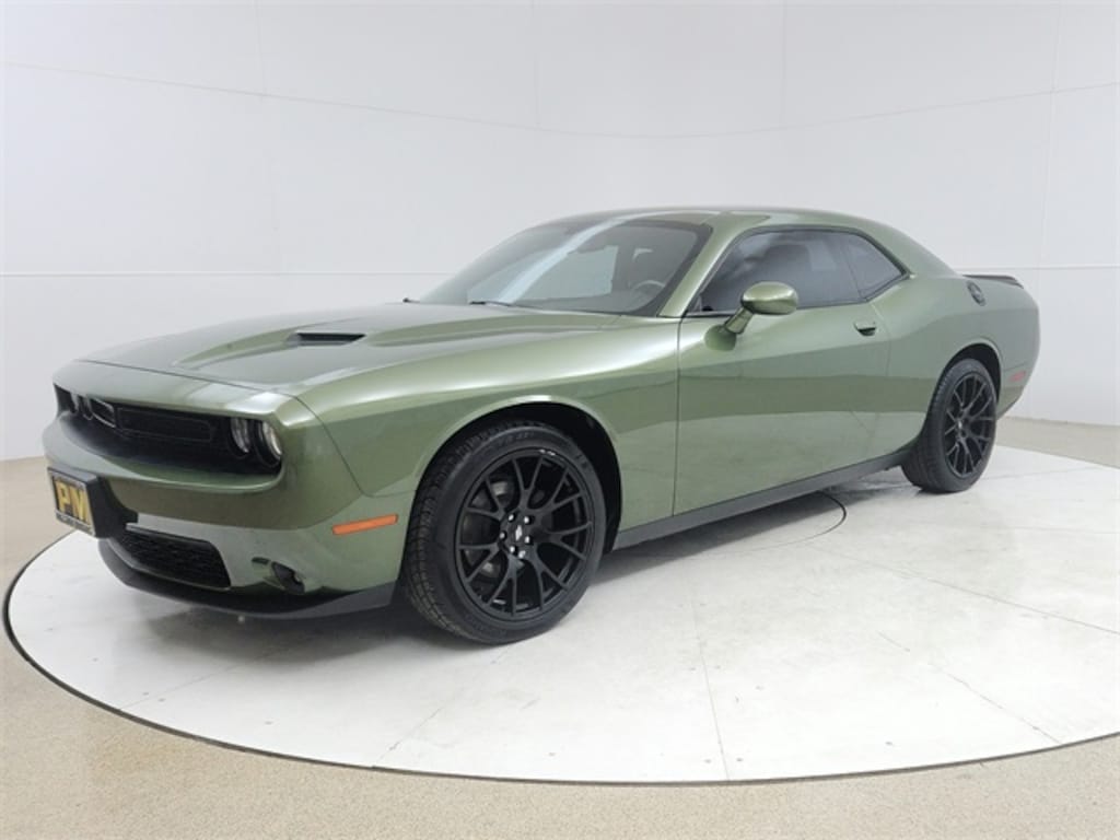 Used 2018 Dodge Challenger SXT Coupe