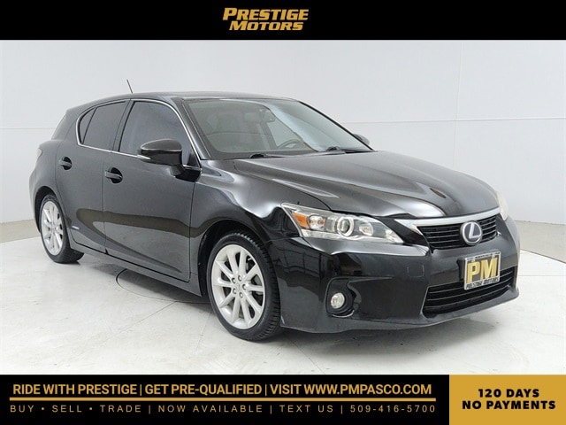 2013 Lexus CT Base's photo