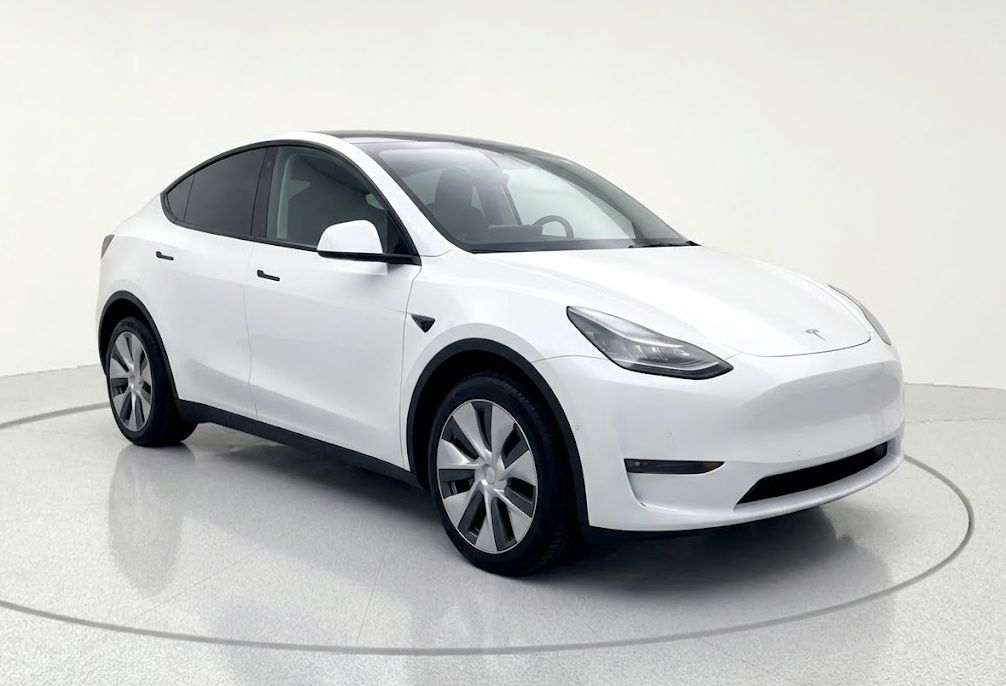 2021 Tesla Model Y's photo