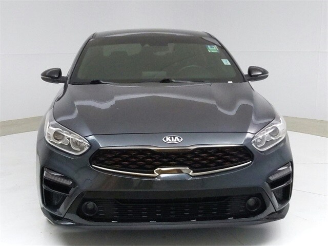 2021 Kia Forte GT-Line photo 2