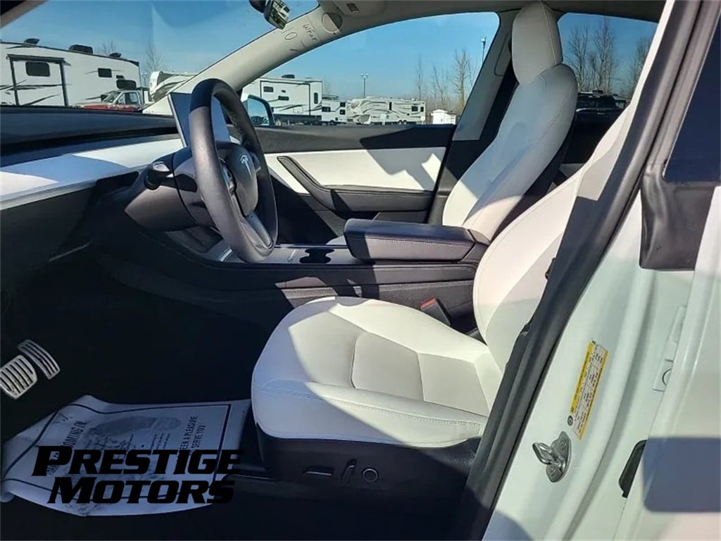 Used 2022 Tesla Model Y Performance SUV