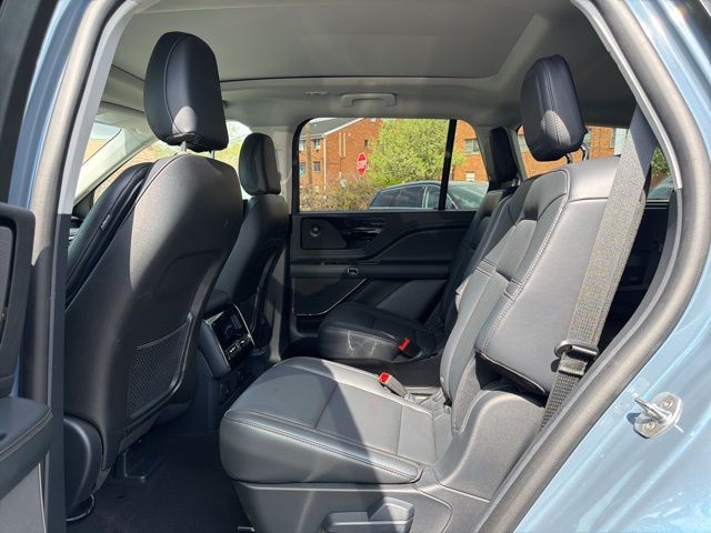 2025 Lincoln Aviator Premiere - Photo 10