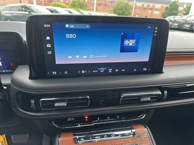 2025 Lincoln Aviator Black Label - Photo 11