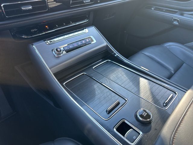 2025 Lincoln Aviator Premiere - Photo 14