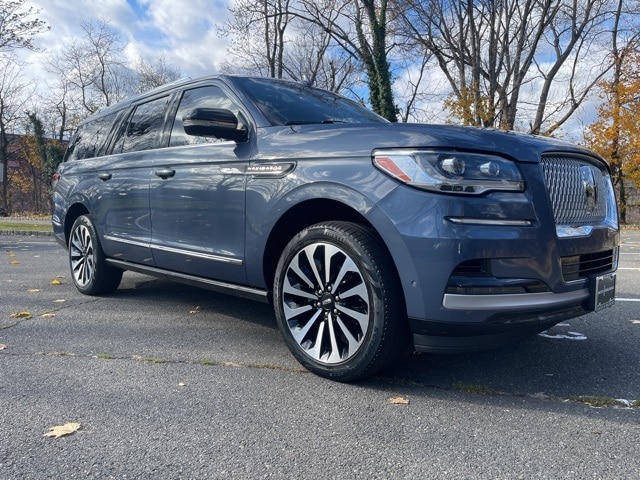 2023 Lincoln Navigator Reserve L's photo