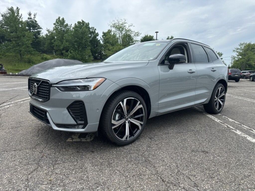 Used 2025 Volvo XC60 B5 Ultra SUV