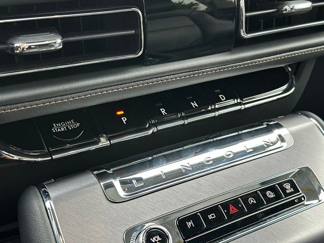 2025 Lincoln Aviator Premiere - Photo 18