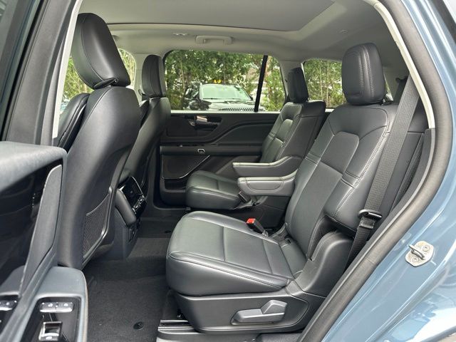2025 Lincoln Aviator Premiere - Photo 12