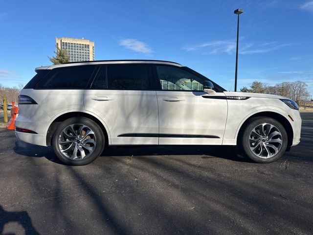 2025 Lincoln Aviator Premiere - Photo 8