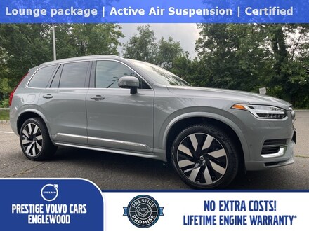 2024 Volvo XC90 Recharge Plug-In Hybrid Ultimate SUV