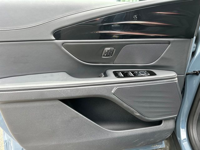 2025 Lincoln Nautilus Premiere - Photo 14