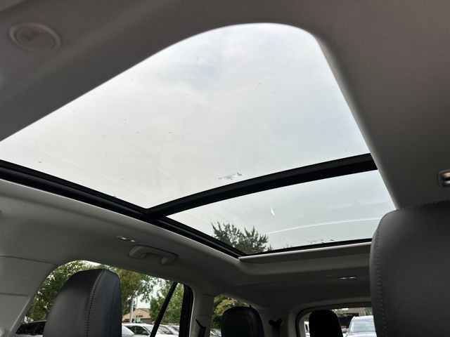 2025 Lincoln Aviator Premiere - Photo 17