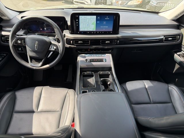 2025 Lincoln Aviator Premiere - Photo 11