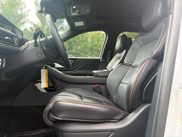 2025 Lincoln Aviator Black Label - Photo 13