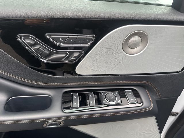 2025 Lincoln Aviator Black Label - Photo 19