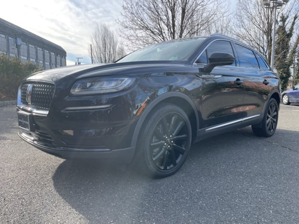 Used 2023 Lincoln Nautilus Reserve SUV