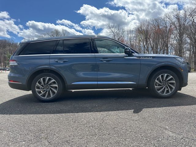2025 Lincoln Aviator Premiere - Photo 8