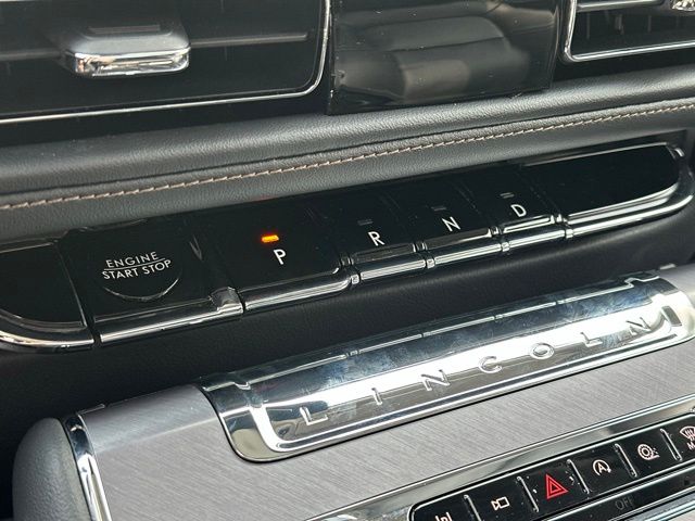 2025 Lincoln Aviator Premiere - Photo 18