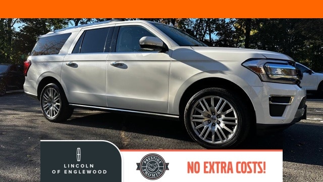 2022 Ford Expedition Limited's photo