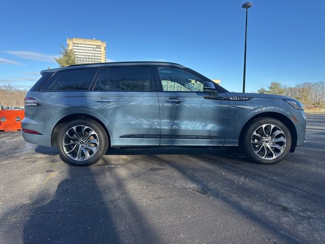 2025 Lincoln Aviator Premiere - Photo 8